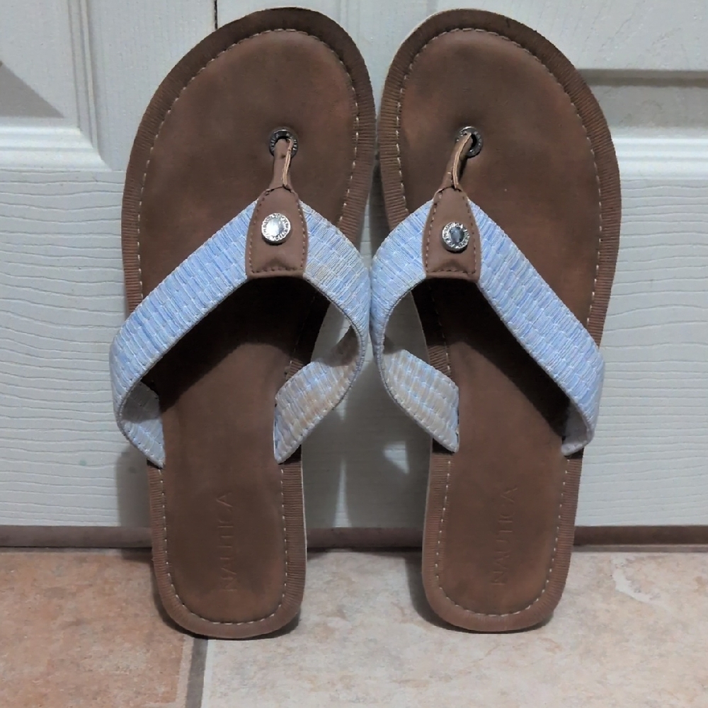 Nautica Brown Leather Detail